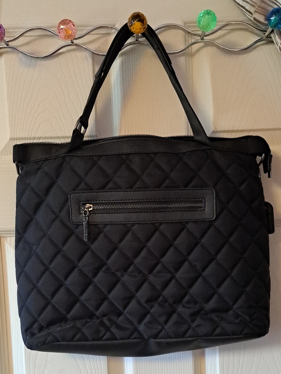 Roots Handbags - Roots Black Quilted Tote Bag